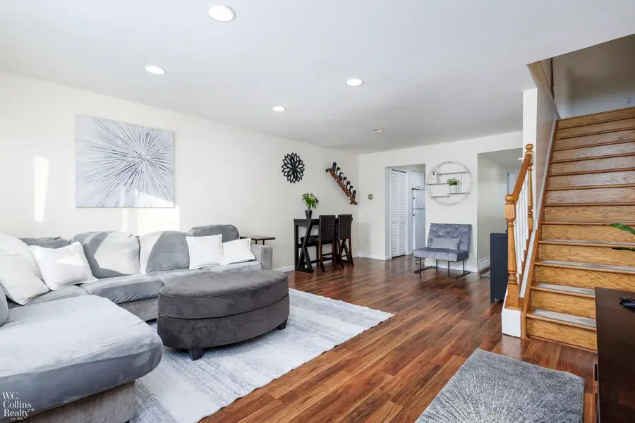 28212 Universal #114, Warren, MI 48092 - Image #3