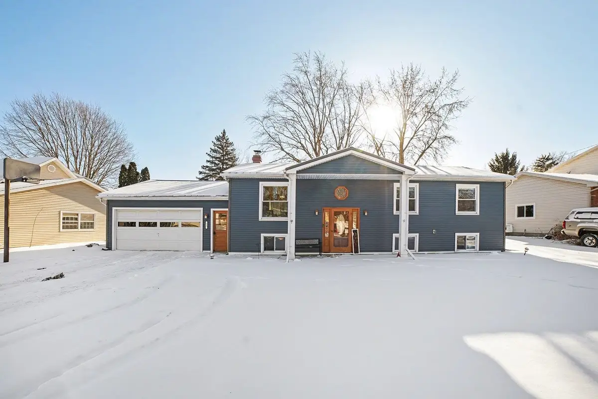 307 Devon, Saint Louis, MI 48880 - Image #1
