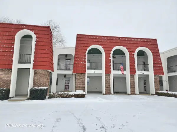 719 Kennely #E-75, Saginaw, MI 48609