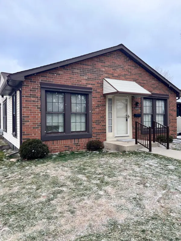 40344 Newport #45, Plymouth, MI 48170