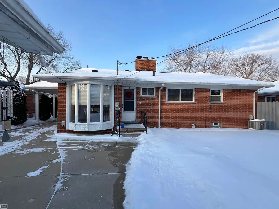 22832 Gary, Saint Clair Shores, MI 48080 - #2