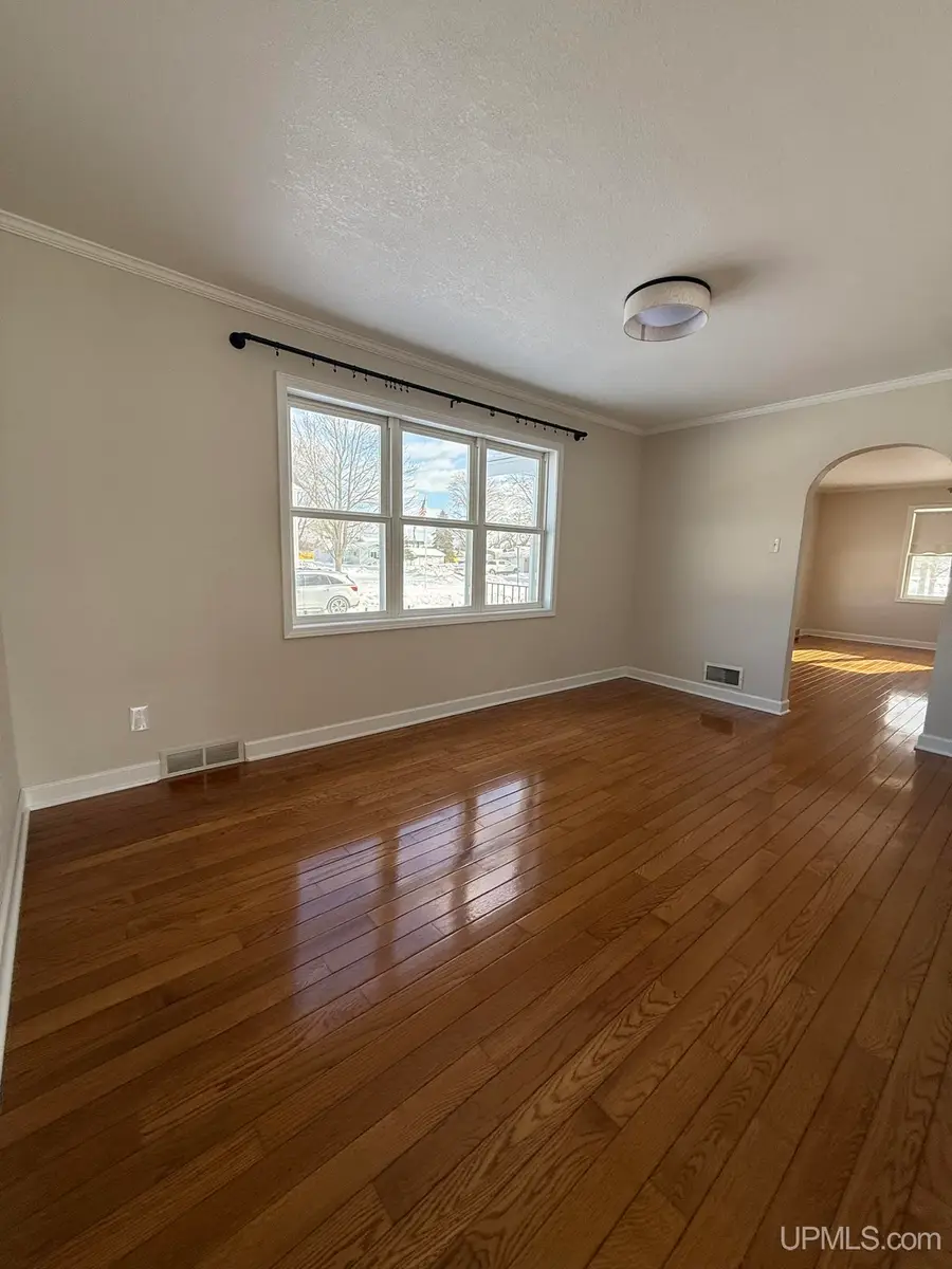 1500 W Ludington, Iron Mountain, MI 49801 - Image #3