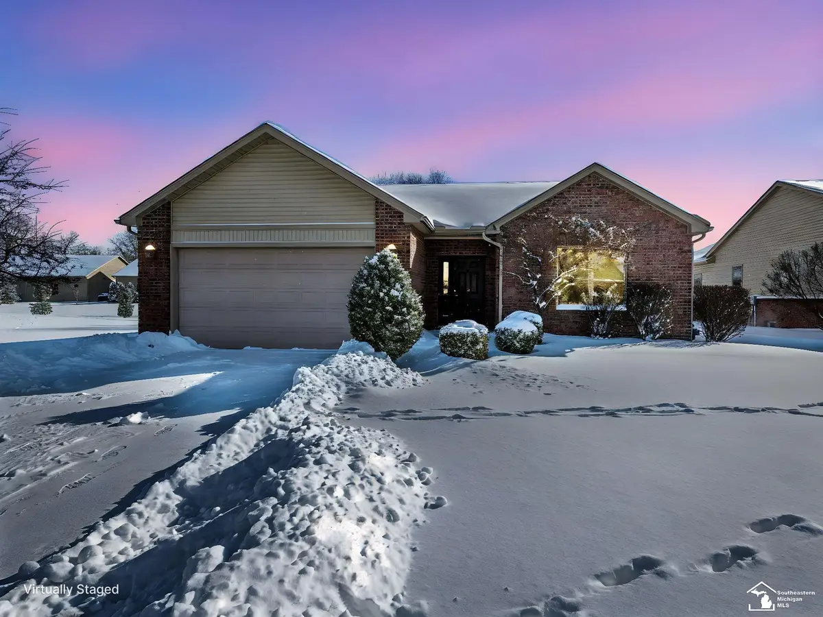 568 Rose Crest, Monroe, MI 48162 - Image #1