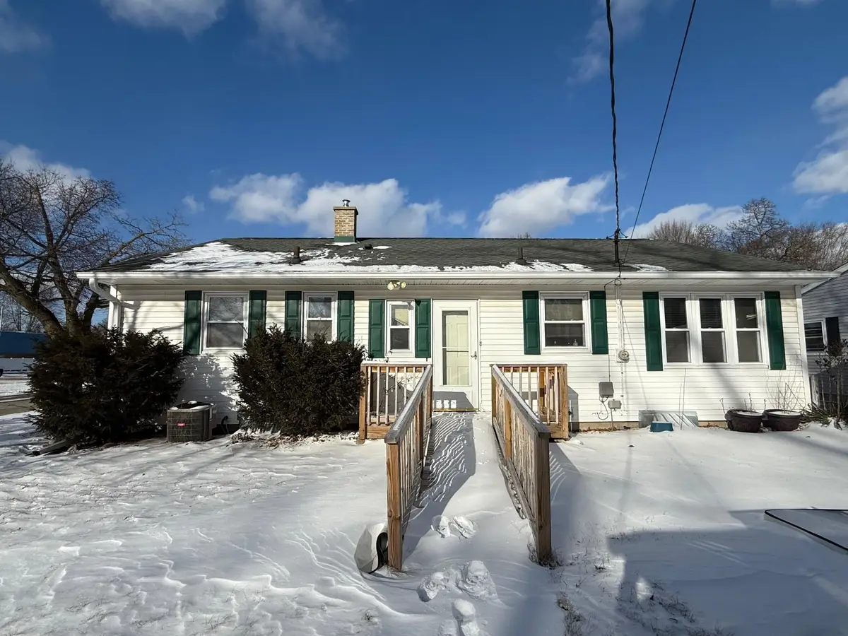 210 Federal, Midland, MI 48642 - #1