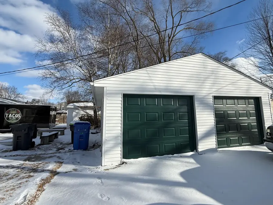 210 Federal, Midland, MI 48642 - #2