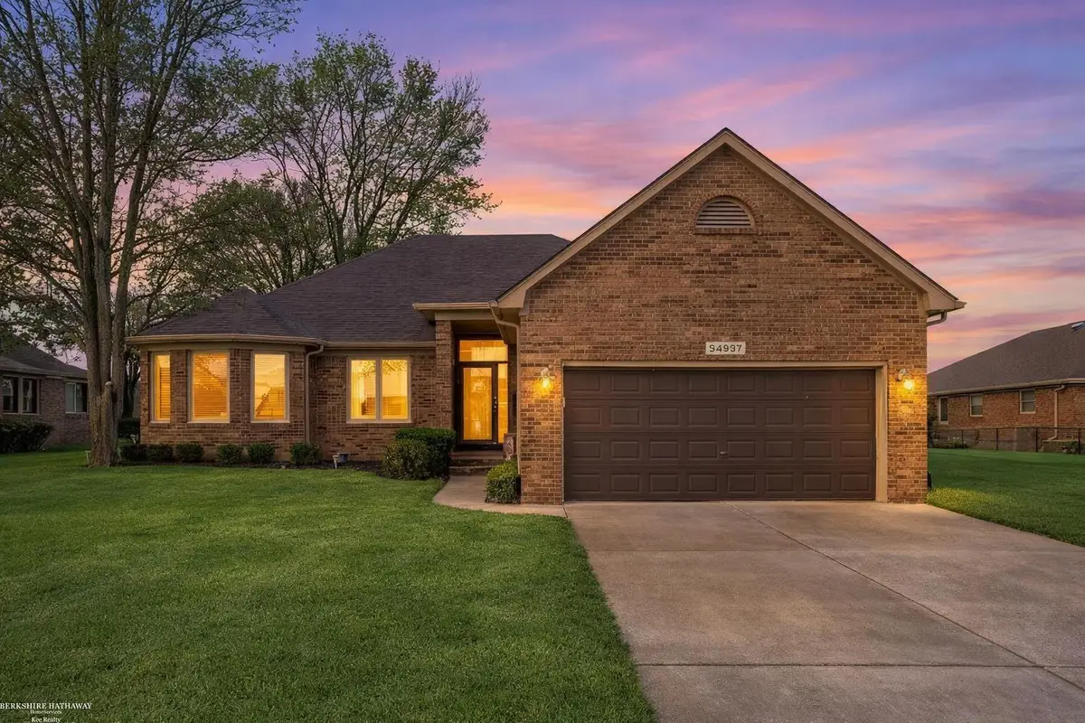 54537 Pine, New Baltimore, MI 48047 - #1