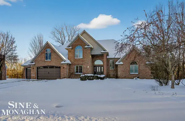 9 Golfside, Saint Clair, MI 48079