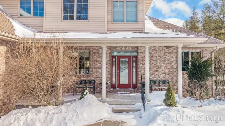 7726 N Lake Bluff O.5, Gladstone, MI 49837 - Image #2