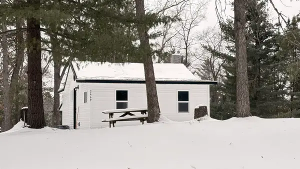 2469 N Dodge Lk, Harrison, MI 48625