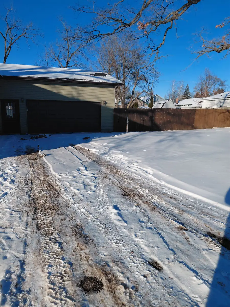 1432 Young, Owosso, MI 48867 - Image #3