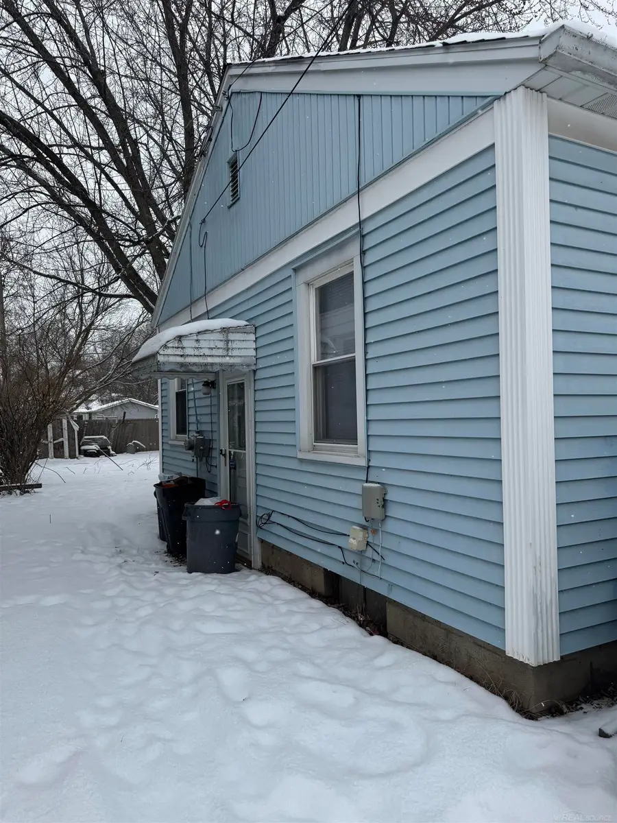 1629 Mershon, Saginaw, MI 48602 - Image #2