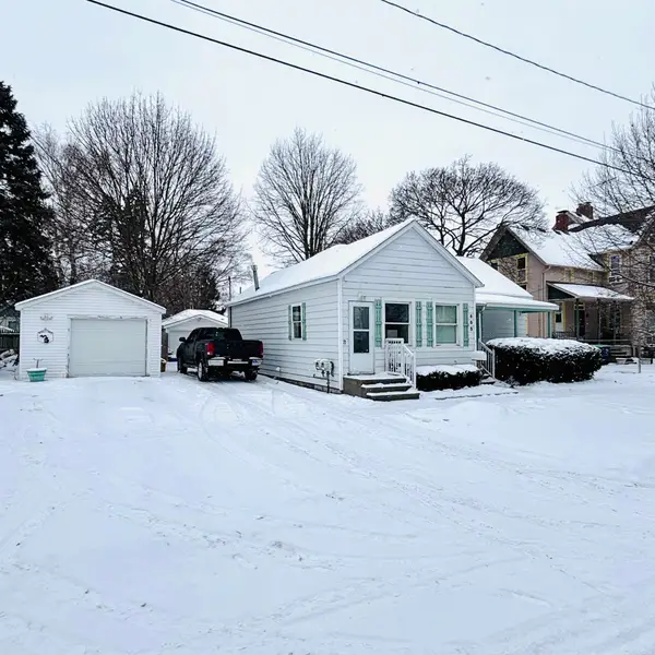 405 W John, Bay City, MI 48706