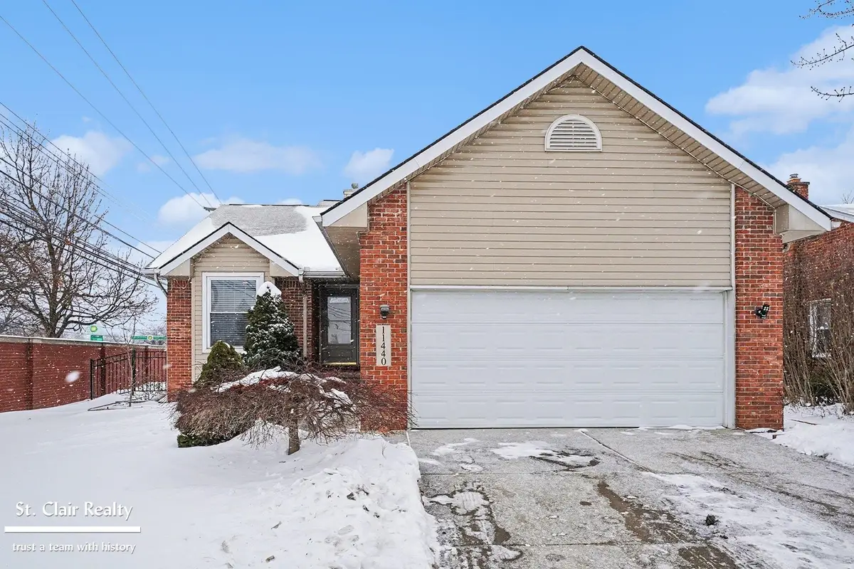 11440 Arcola, Livonia, MI 48150 - #1