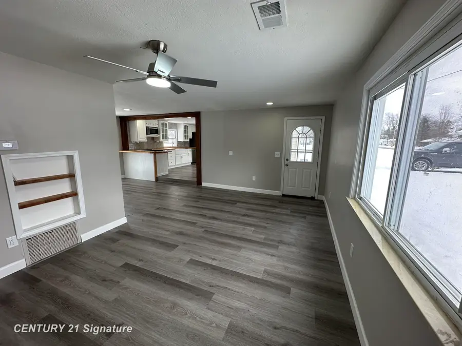 8040 Beecher, Flushing, MI 48433 - Image #3