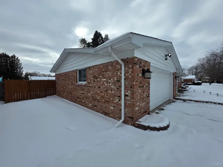 6367 Belmar, Saginaw, MI 48603 - Image #3