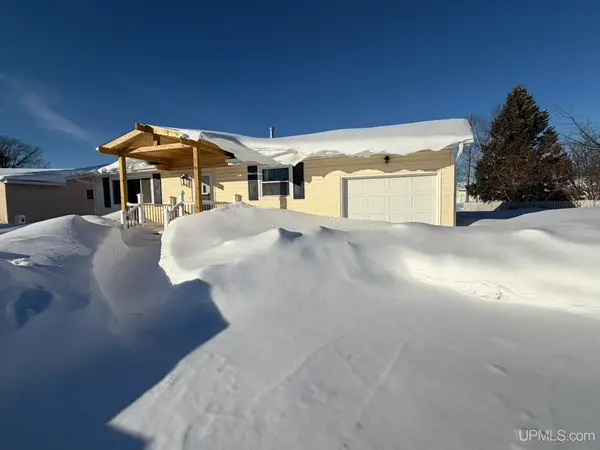 42 E Blueberry, Gwinn, MI 49841