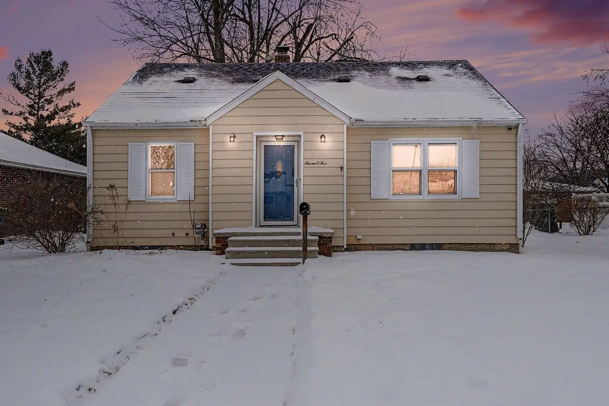 705 S Hampton, Bay City, MI 48708 - #1