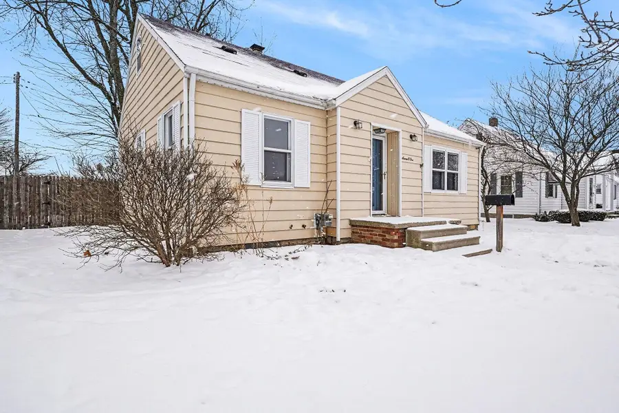 705 S Hampton, Bay City, MI 48708 - #3