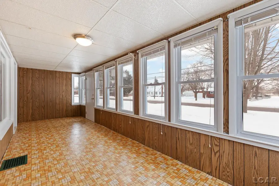 211 S Maumee, Tecumseh, MI 49286 - Image #2