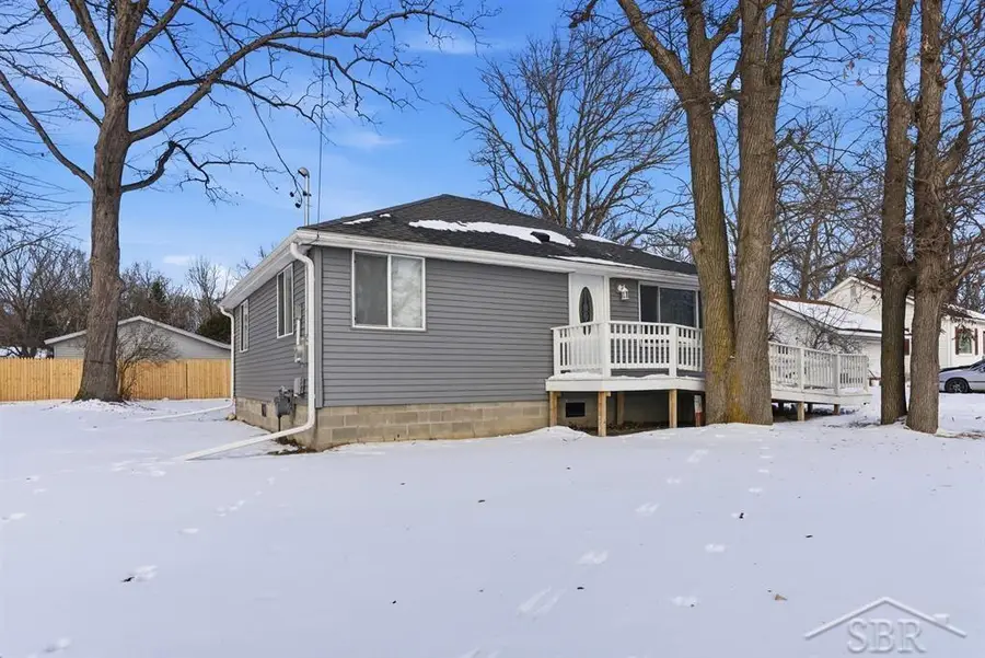 3812 N Saginaw, Midland, MI 48640 - Image #3