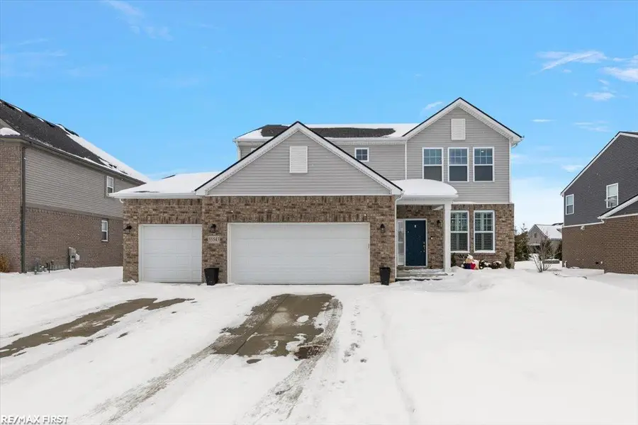 55543 Hogan, Macomb Township, MI 48042 - #2