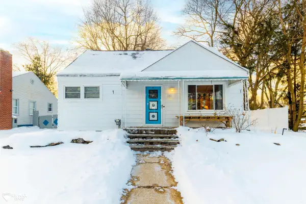 330 S Roslyn, Waterford, MI 48328