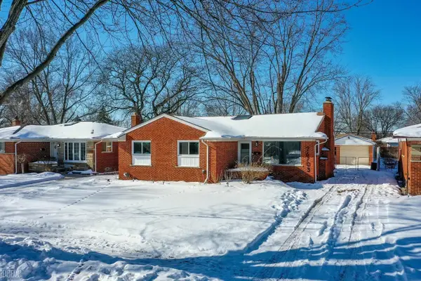 26703 Dover, Warren, MI 48089