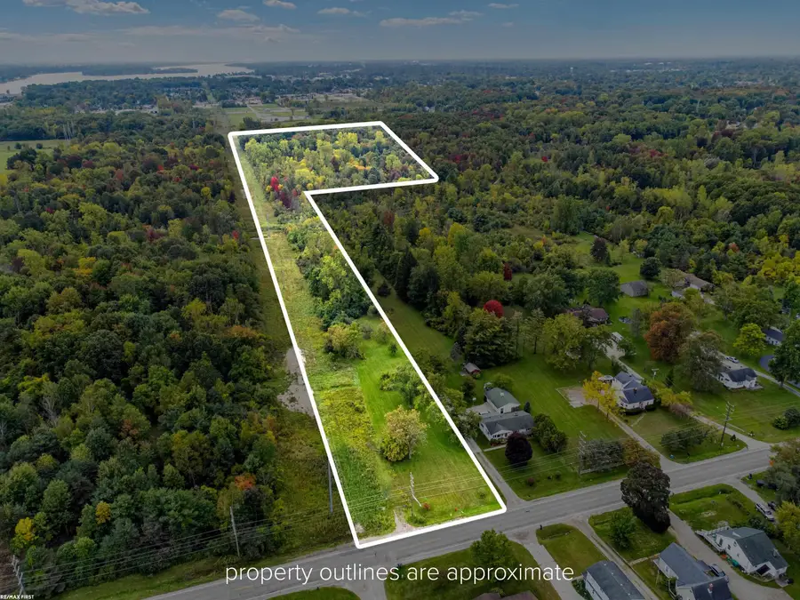 3605 Ravenswood, Marysville, MI 48040 - #2