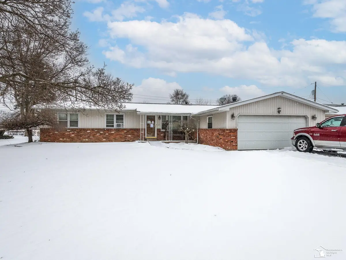 5034 Northfield, Monroe, MI 48161 - #1