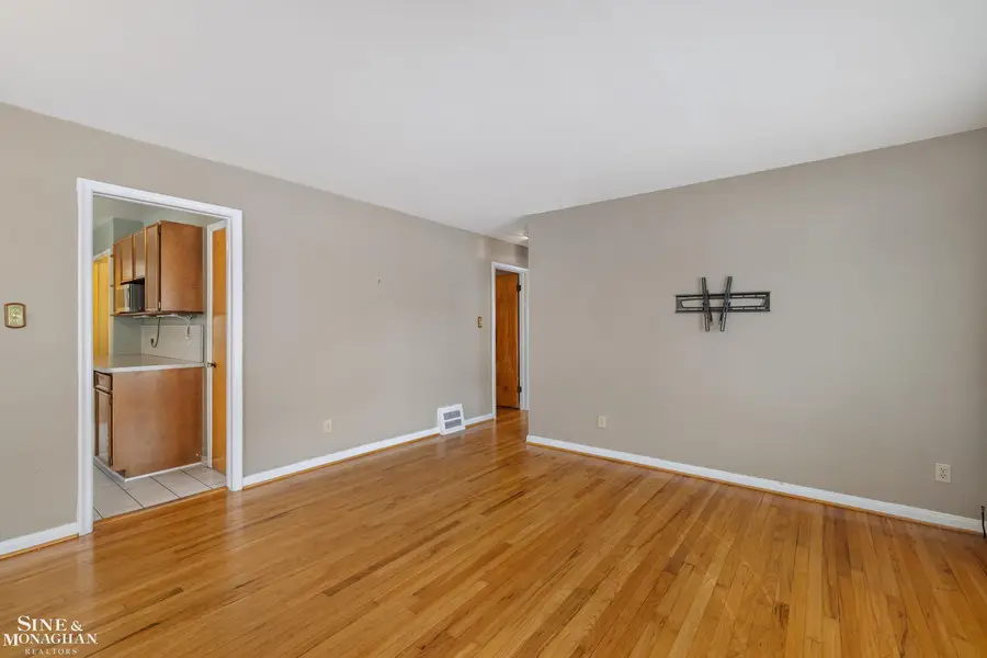 23065 Englehardt, Saint Clair Shores, MI 48080 - Image #2