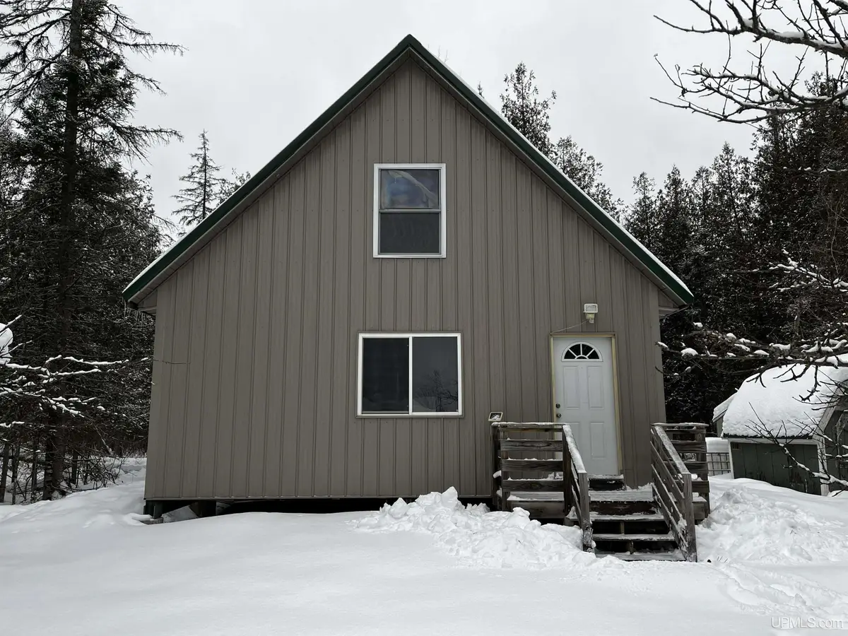 N21271 N Gaber, Perronville, MI 49873 - #1