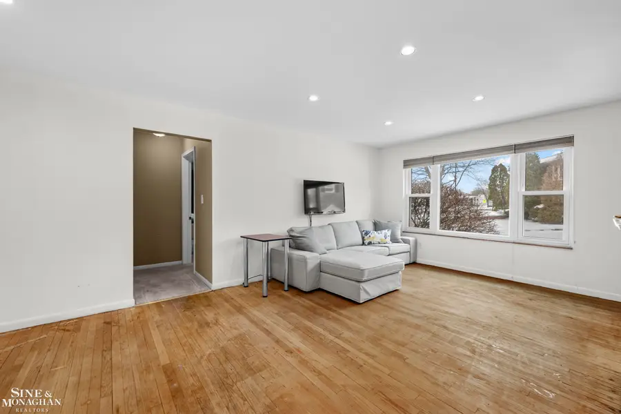 17590 Mack #8, Grosse Pointe, MI 48230 - #3