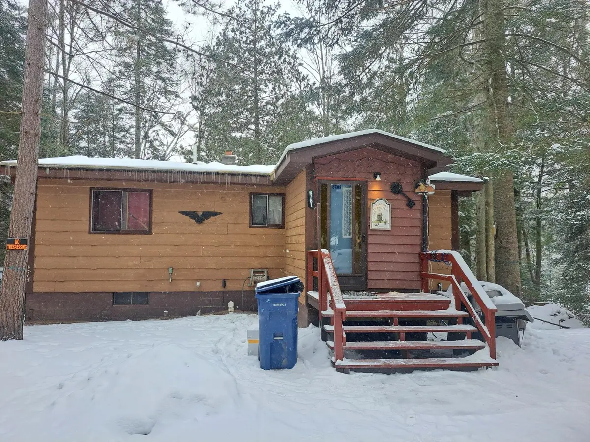 6761 Woodridge, Lake, MI 48632 - #1