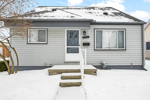 23804 Beverly, Saint Clair Shores, MI 48082