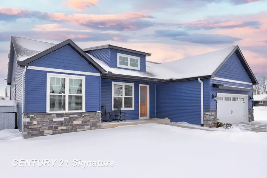 8442 Oakhill Drive, Freeland, MI 48623 - Image #3