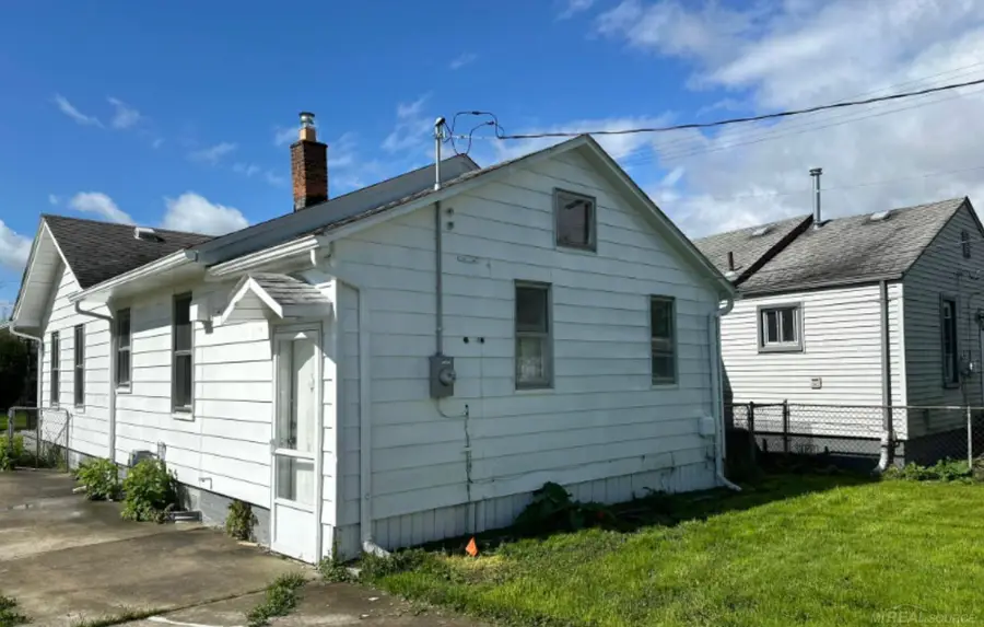 11011 Hupp, Warren, MI 48089 - Image #2