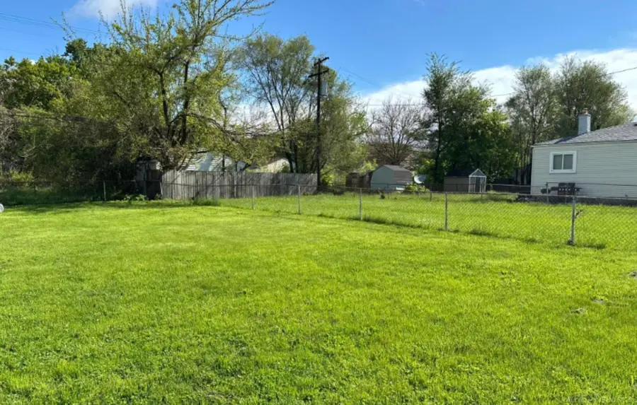 11011 Hupp, Warren, MI 48089 - Image #3