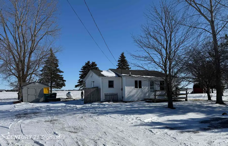 6867 S 7 Mile, Freeland, MI 48623 - Image #2