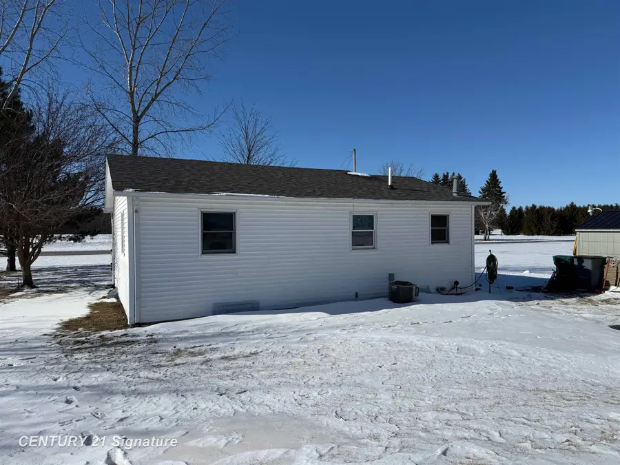 6867 S 7 Mile, Freeland, MI 48623 - Image #3