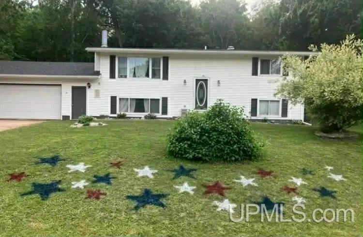 18 Partridge, Ishpeming, MI 49849 - #2