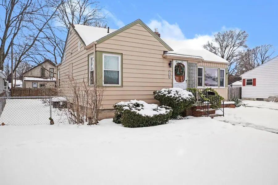 905 N Dewitt, Bay City, MI 48706 - Image #3