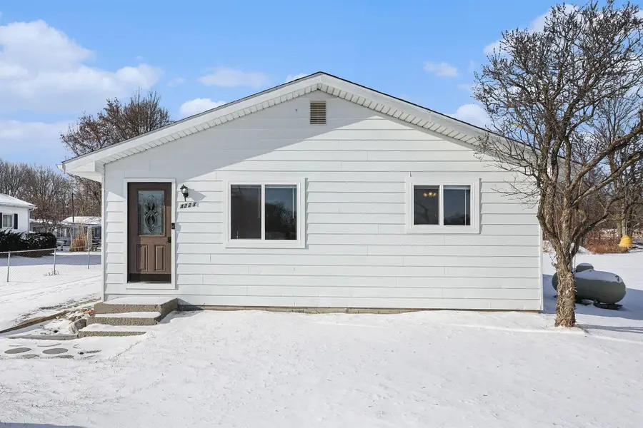 4223 Quanicassee, Fairgrove, MI 48733 - #3