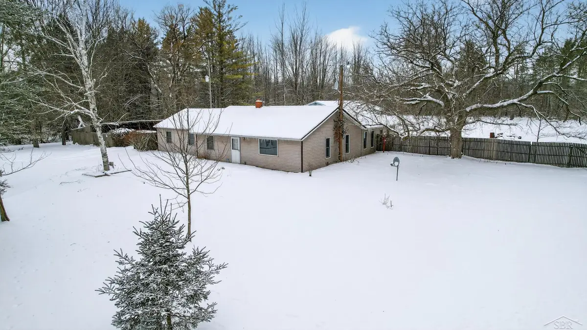 3636 E Nielson, Coleman, MI 48618 - #1