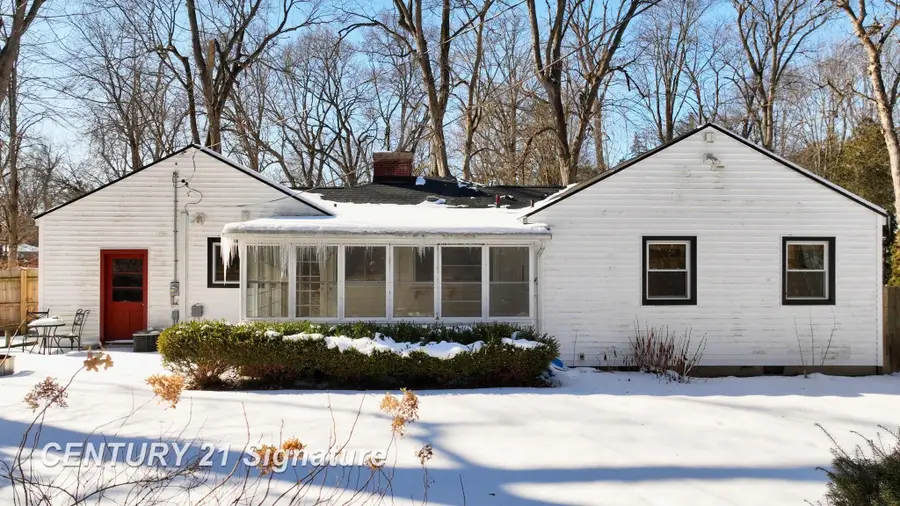 4010 Oak, Midland, MI 48642 - Image #3