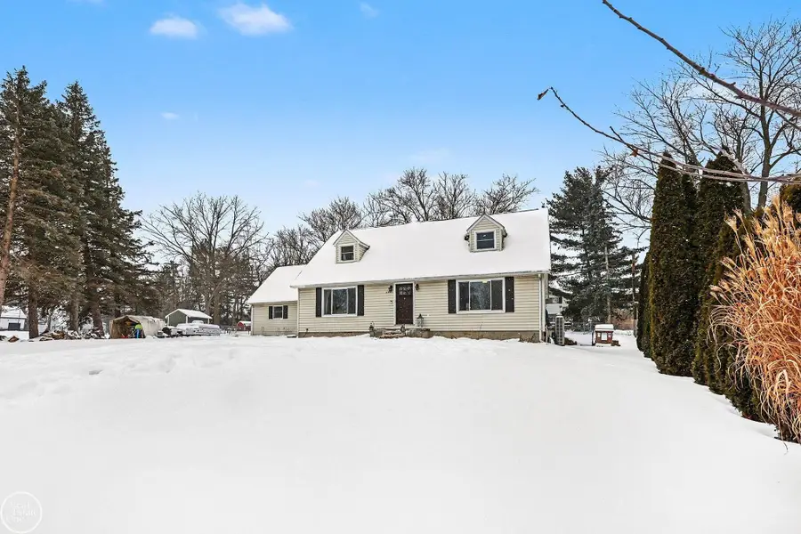 11897 Springdale, Washington Township, MI 48095 - #3