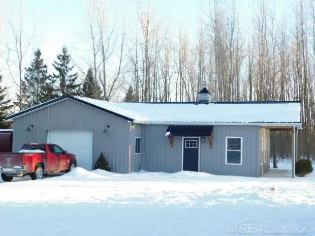 8020 Linden, Almont, MI 48003 - #3