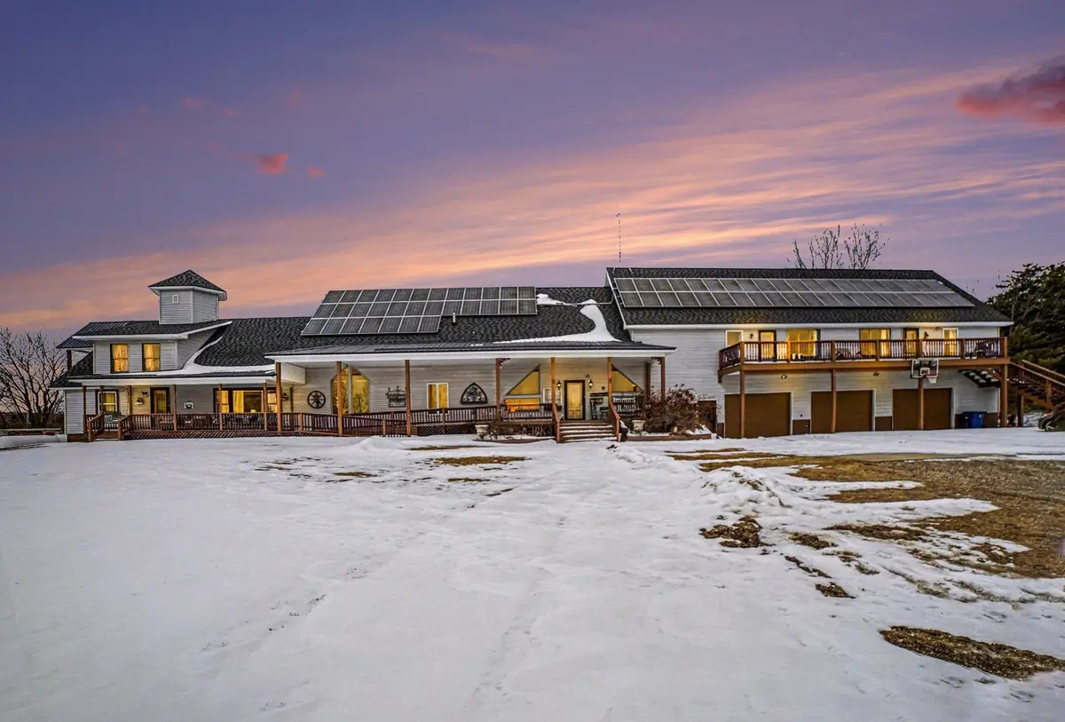 11239 N Loomis #4, Clare, MI 48617 - #1