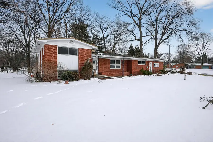 410 W Maple, Saint Charles, MI 48655 - #2