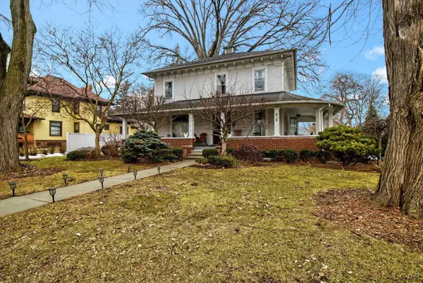 418 W Adrian, Blissfield, MI 49228