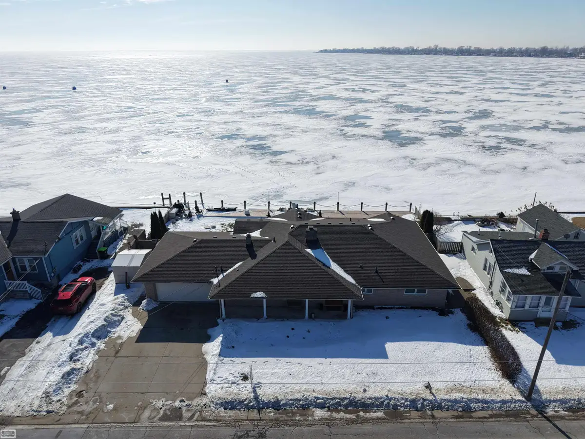 32680 S River, Harrison Township, MI 48045 - #1